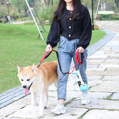 中・大型犬 リード 犬のリード ペット用リード 犬リード 伸縮 持ち手付き ペット用品 犬用品の商品画像
